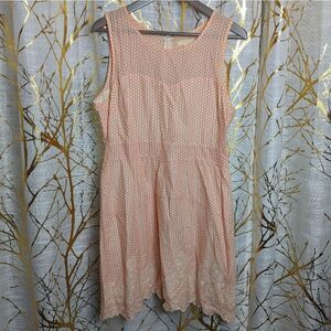 Sweetheart sleeveless dress  